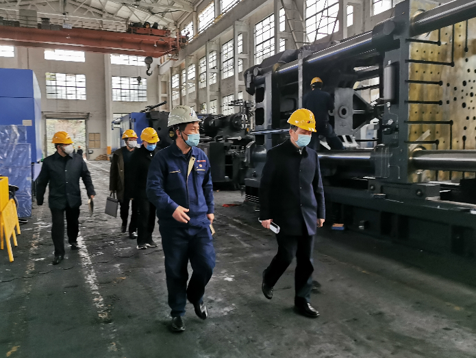 虞岳明調研指導申達公司抗擊疫情及復工復產兩手抓工作